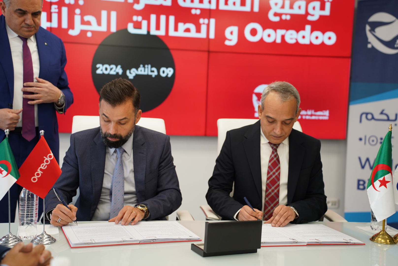 Signature d’un protocole d’accord entre Algérie Télécom et Ooredoo